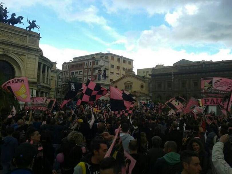 Palermo in Serie A: la festa in citt. Twitter